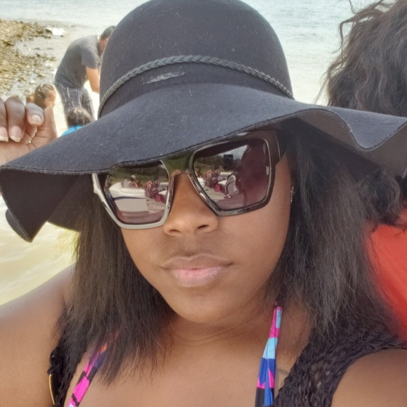 danyell85_